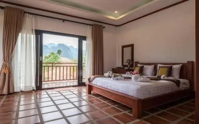 Vang Vieng Savanh Sunset view resort