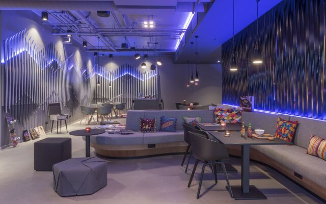 X Hotel