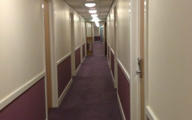 Premier Inn Liverpool John Lennon Airport