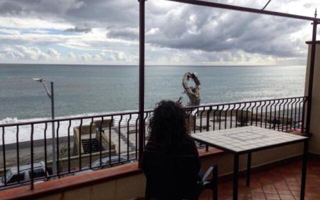 La Sirena Bed & Breakfast