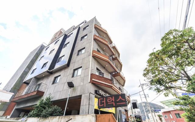 The Lux Tourism Hotel Geoje