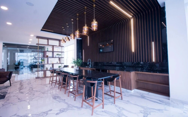 Real View Towers E906 by Casago