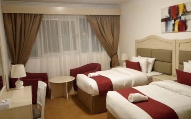 Al Muraqabat Plaza Hotel Apartments