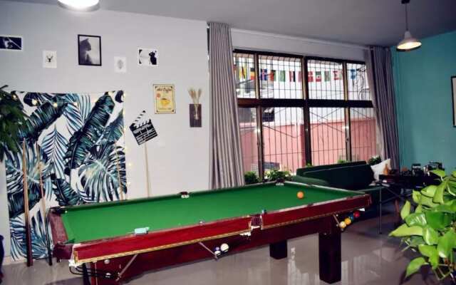 Little Forrest Youth Hostel