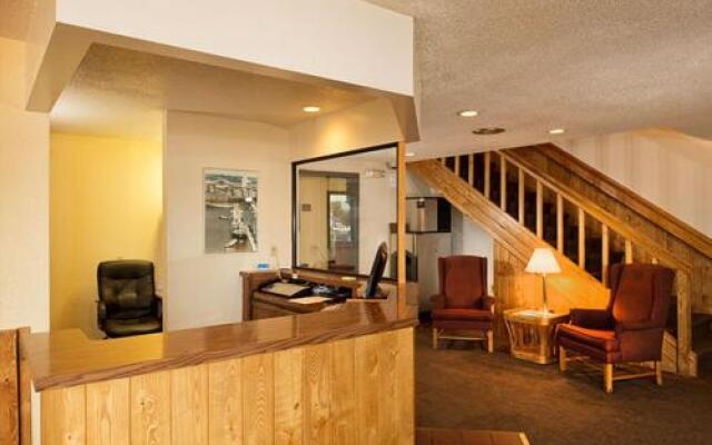 Superior Inn