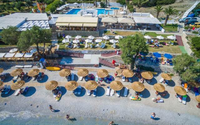Glicorisa Beach