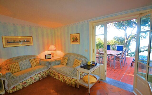 Cozy Holiday Home in Monte Argentario With Private Garden