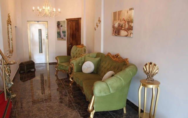 Huri & Nuri Hotel