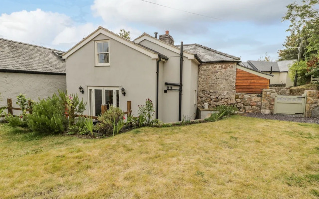 Pen Y Bont Ucha