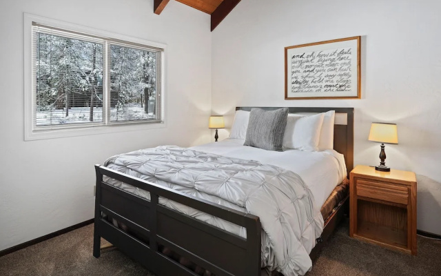 5 Sandhill 3 Bedroom Home by RedAwning