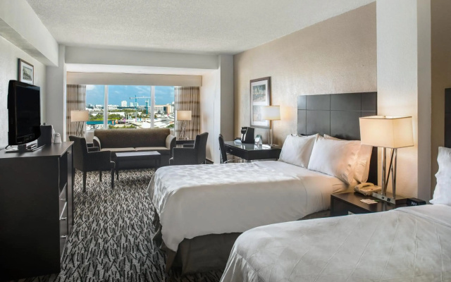 Holiday Inn Hotel Port of Miami-Downtown