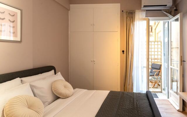 Phaedrus Living Luxury Studio Nea Smirni