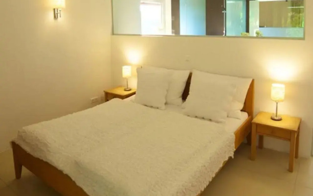 Worth Apartment in Maria in the Garden