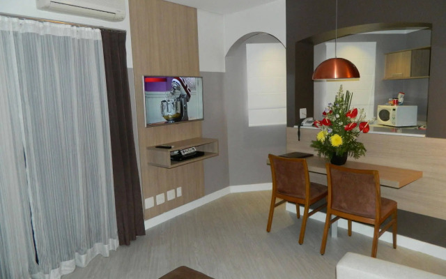 Cosmopolitan Praia Flat