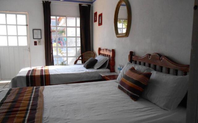 Hotel y Bungalows Monteverde