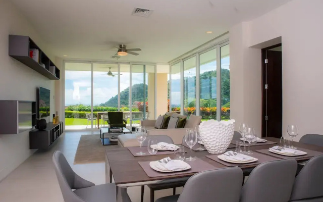 Montecielo 3E - 3 bdr 3 1 2 Bath Ocean View