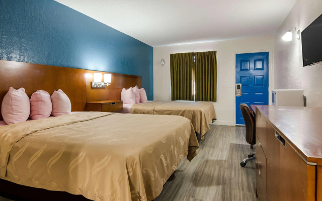 Broken Bow Inn and RV Park