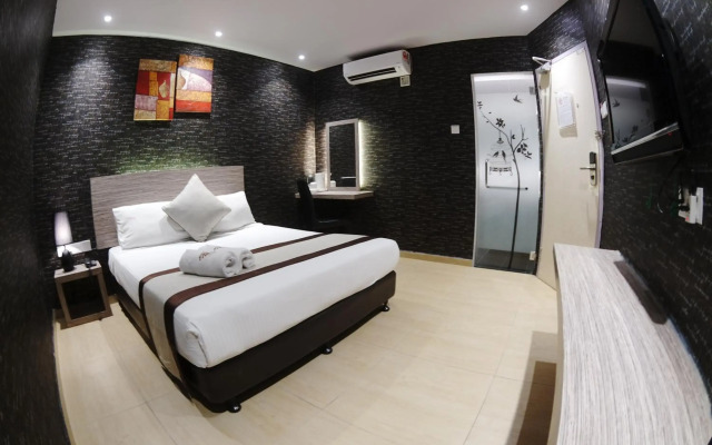 HereHotel