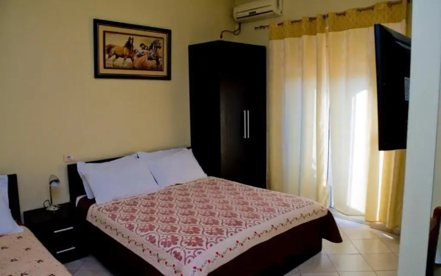 Hotel 4 Stinet