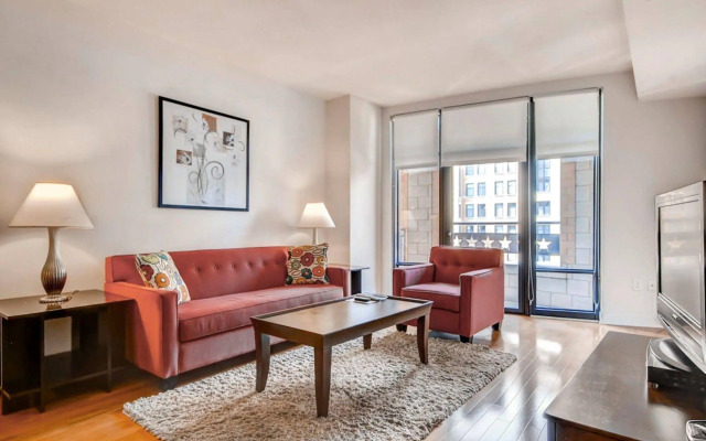 Global Luxury Suites at The Convention Center