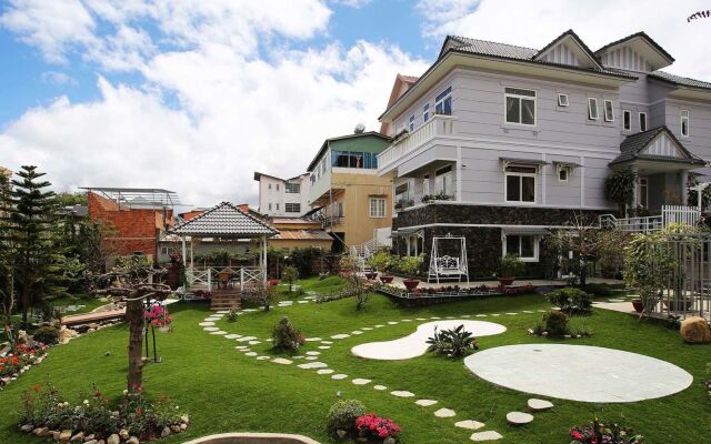 Bach Place Dalat