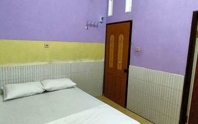 Nadiesti Homestay Samarinda Syariah RedPartner