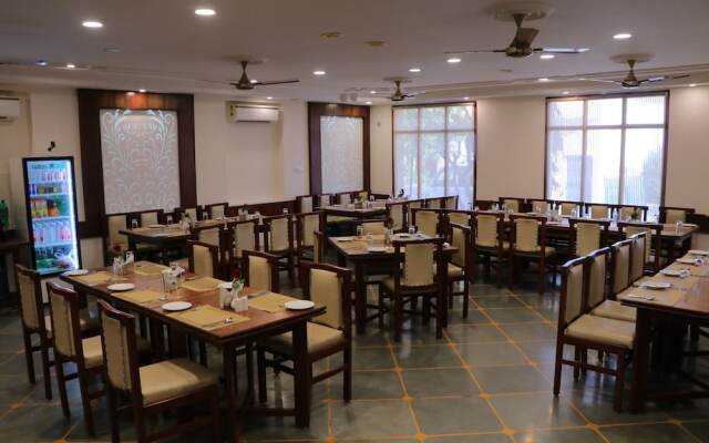 Hotel Clarks Inn Express Bharatpur