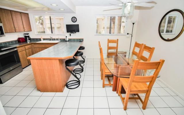 Oceanside Village D2