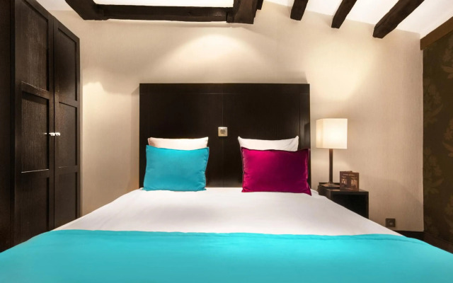 Pax Opera Hotel