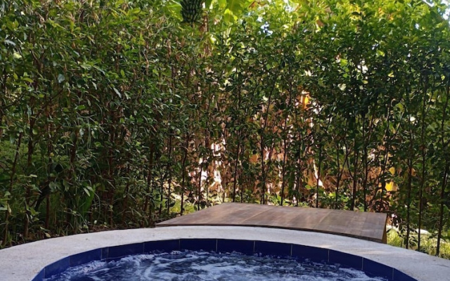 Mangoo Glamping