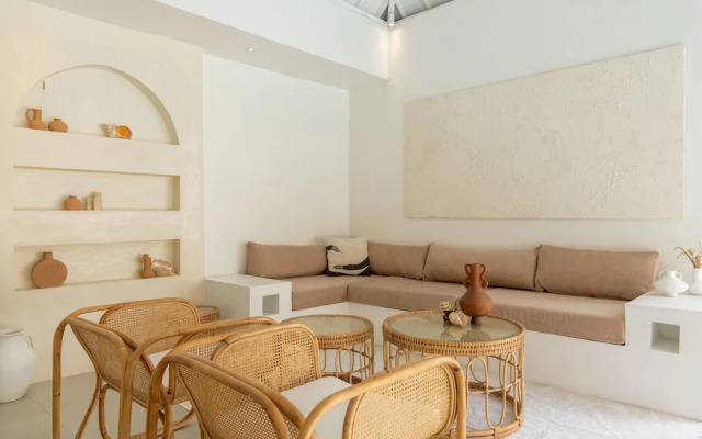 Villa Casa Bocami Canggu By Azure Near Finns