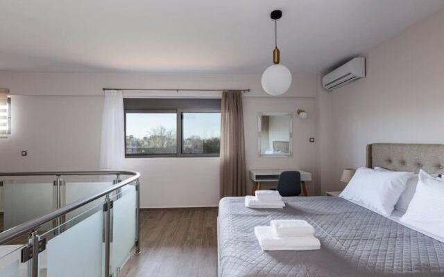 Aurora Suites