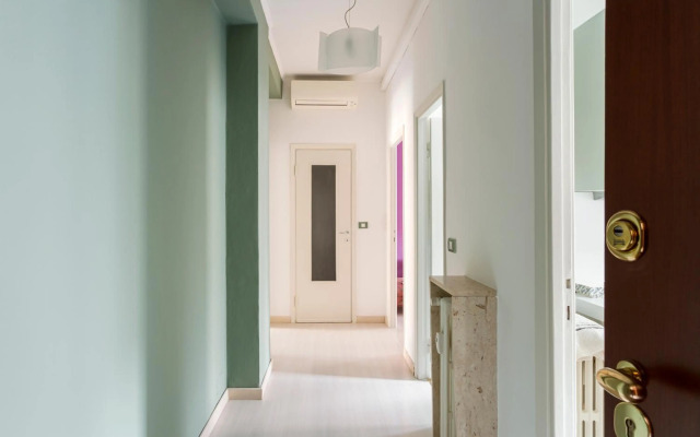 Wide & Modern apt close to China Town & Sempione area