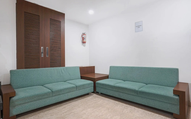 FabHotel Jewel Palace