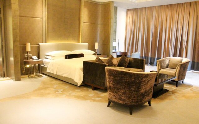 Sheraton Bailuhu Resort, Huizhou