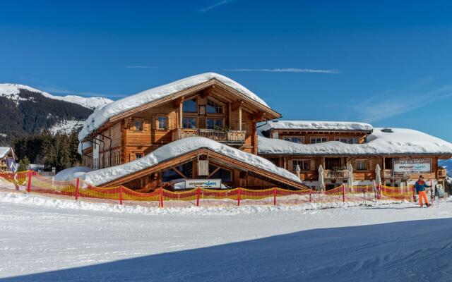 Cozy Apartment with Sauna near Ski Slopes in Mittersill