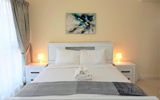 Stunning 1bedroom With Balcony in Business Bay