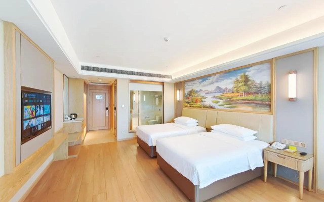 Yijia International Hotel