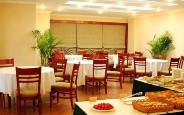 GreenTree Inn Chongqing Xiejiawan Hotel
