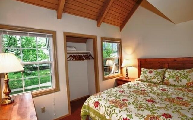 Erie Islands Resort and Marina