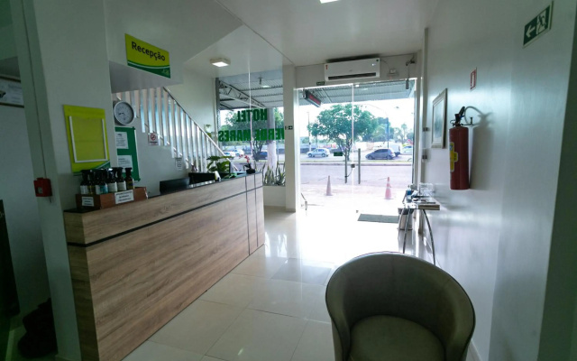 Hotel Verde Mares