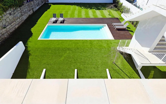 Uporto House Residence