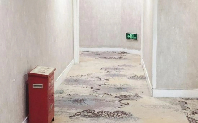 New Yuanding Business Hotel