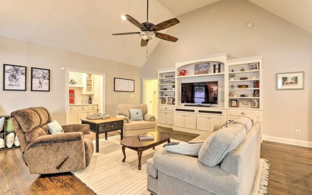 Family-friendly Athens Escape ~ 2 Mi to Uga!