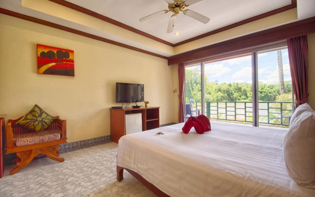 Serenity Lakeside Resort