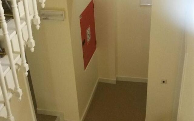 Ares City Center Hotel