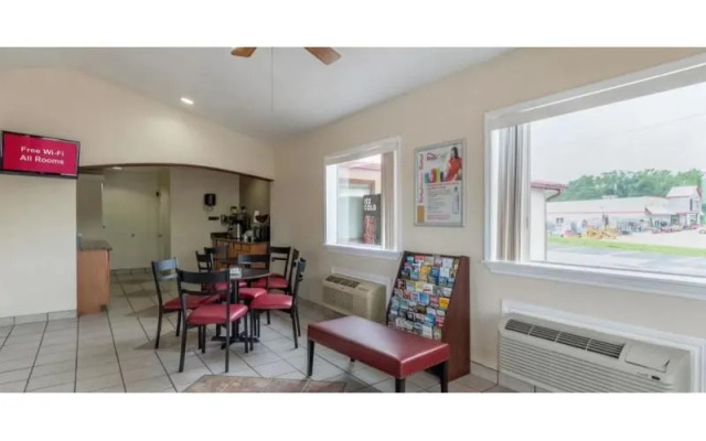 Red Roof Inn Buffalo, TX