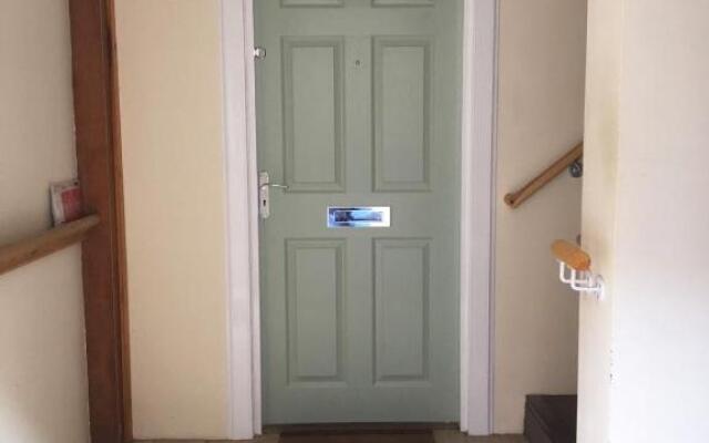 1 St Ellas House Apartment
