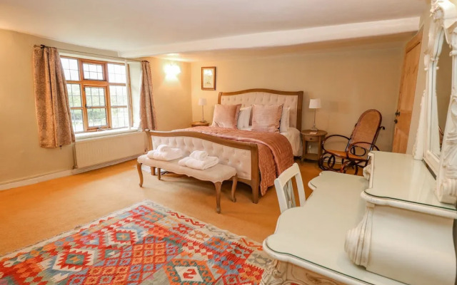 Manor Farm House