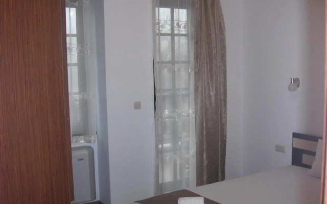 Krasteva House Complex